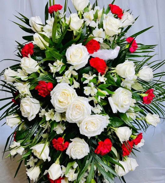 Roses and Carnations Spray — Alabaster Florist